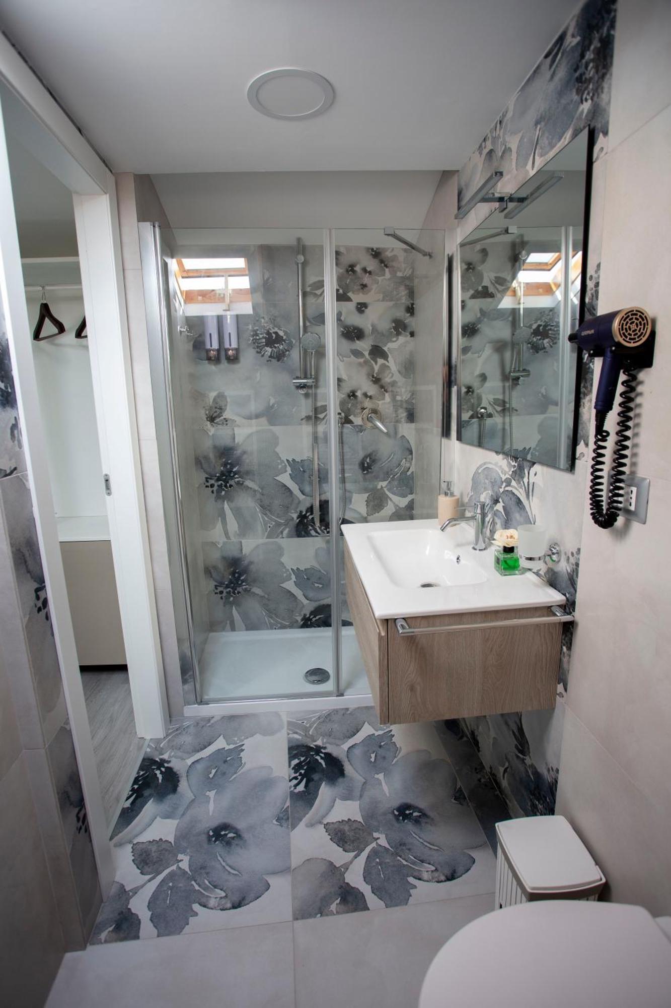 Domus 25 Villa คาตาเนีย ภายนอก รูปภาพ