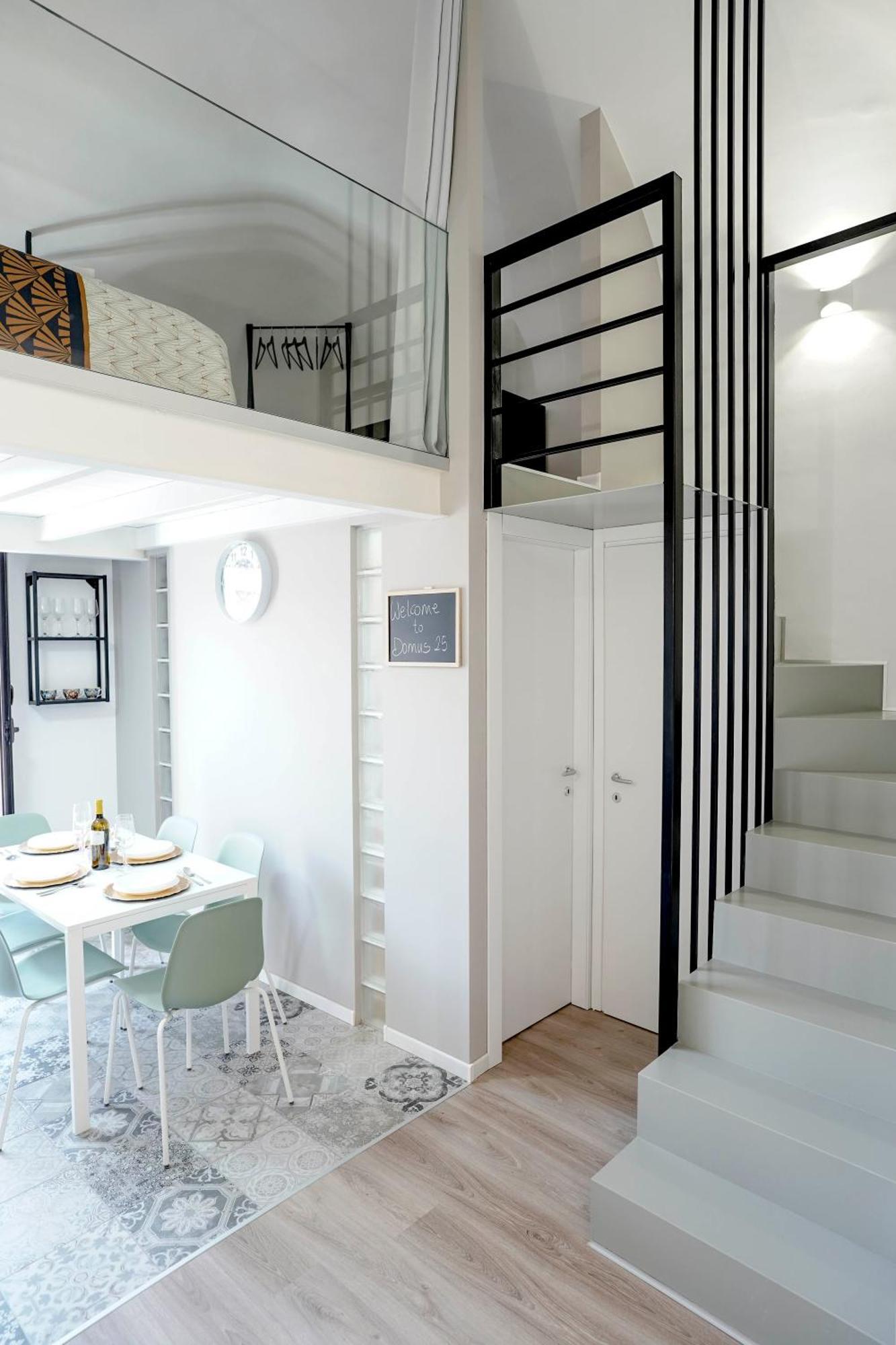 Domus 25 Villa คาตาเนีย ภายนอก รูปภาพ
